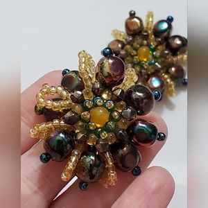 Vintage Colleen Toland beaded flower earrings statement clip on 80's New